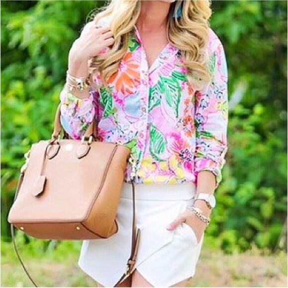 Lilly Pulitzer for Target Nosey Posey Floral Button up Blouse Size XS - Picture 1 of 9